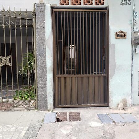 Casa Proxima A Praia Menos De 10 Minutos A Pe Кабу-Фриу Экстерьер фото
